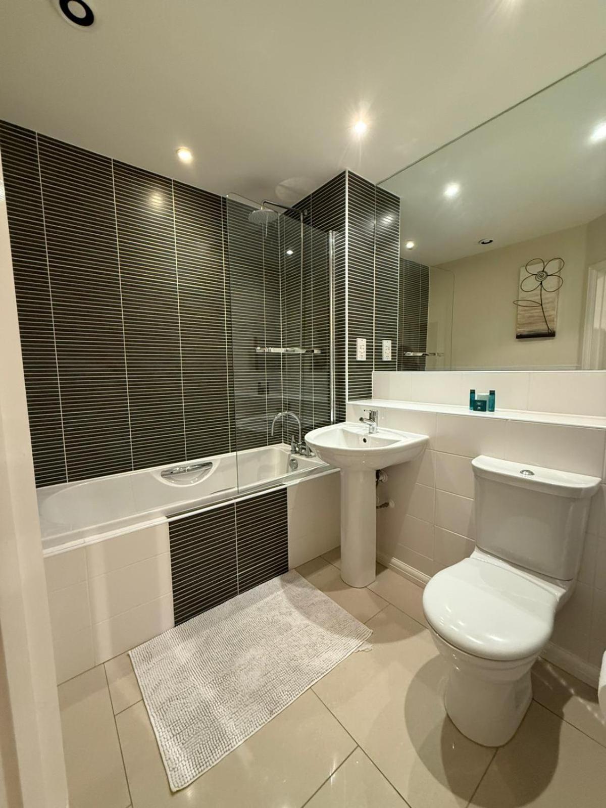 Solihull Centre Apartments Ngoại thất bức ảnh